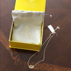Kendra Scott Elisa Gold Pendant Necklace